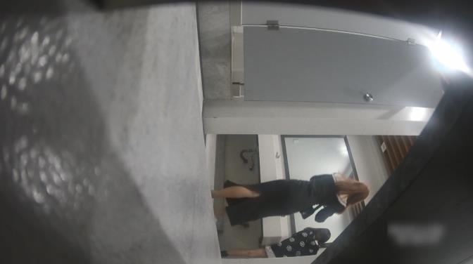 【厕拍】高颜值大学 全是美女【百度网盘/4V/1.27GB】