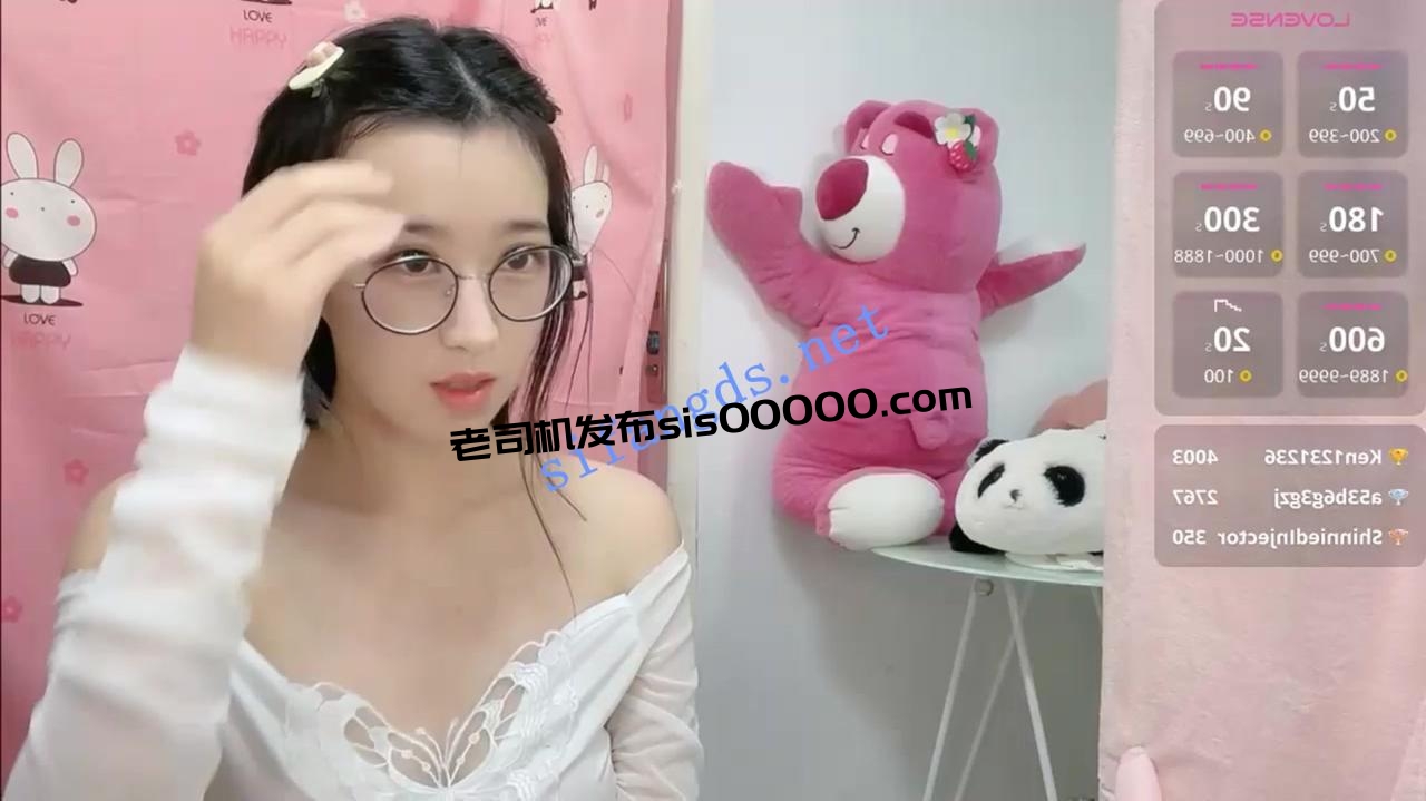 ❤❤❤绝美女神，【anranbaby】戴着眼镜，巨乳，跳蛋自慰