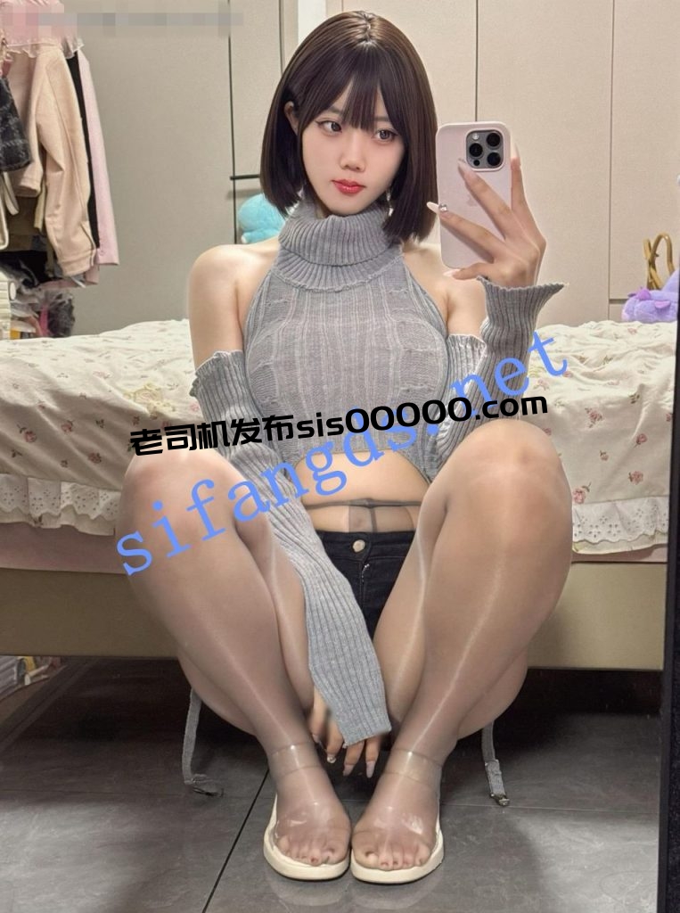 ❤️抖音【玉子玉子】32万粉 高跟丝袜大长腿4.13最新流出【2V】【293M】