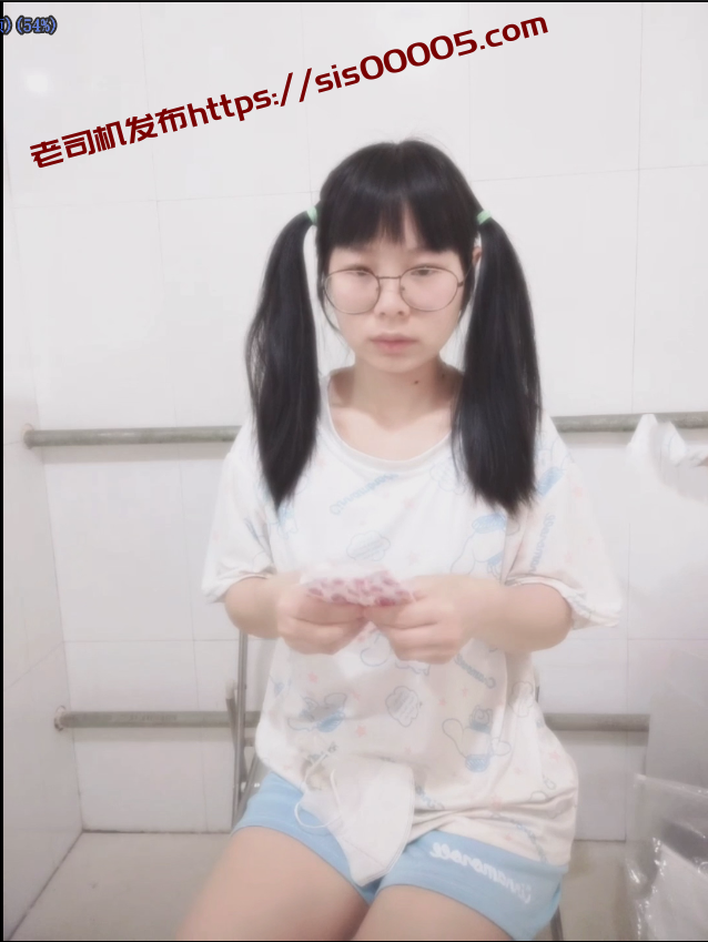 【新】饭饭fanfan-新作 18分钟 潮吹萝莉 肛塞自慰订阅【3V】【1.34G百度云】